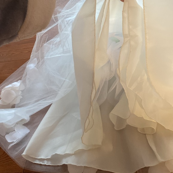 🌸Stunning Kids Dream flower girl/formal/first communion girls gown size 5/6. - Picture 12 of 16